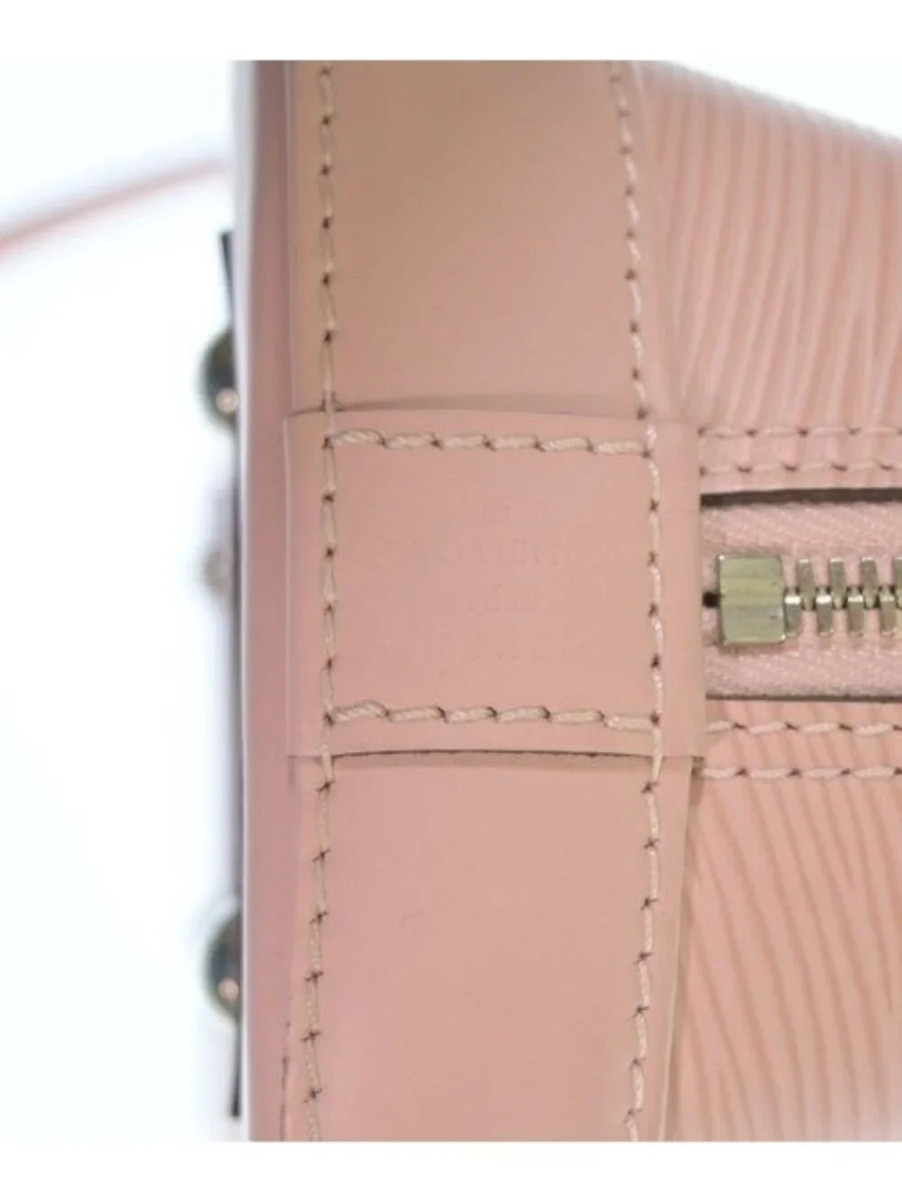 Louis Vuitton Handbag Pink